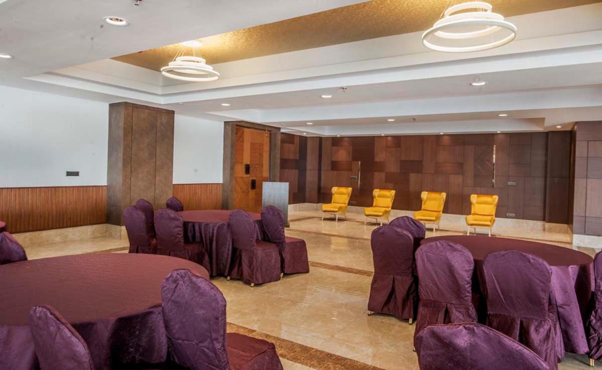 Hotel Sonar Bangla Taki Hasnabad Extérieur photo